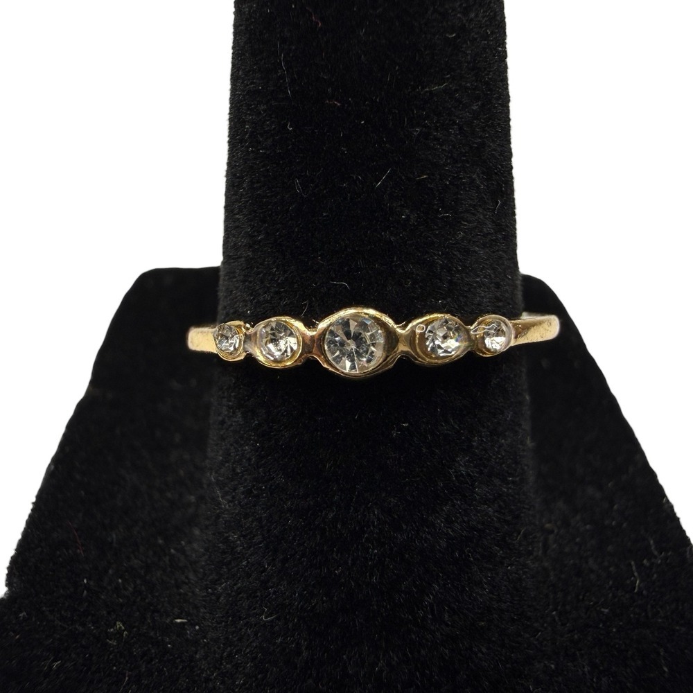 Gold Tone Graduated 5-Stone Clear Simulated Crystal Gem Eternity Ring Size 7